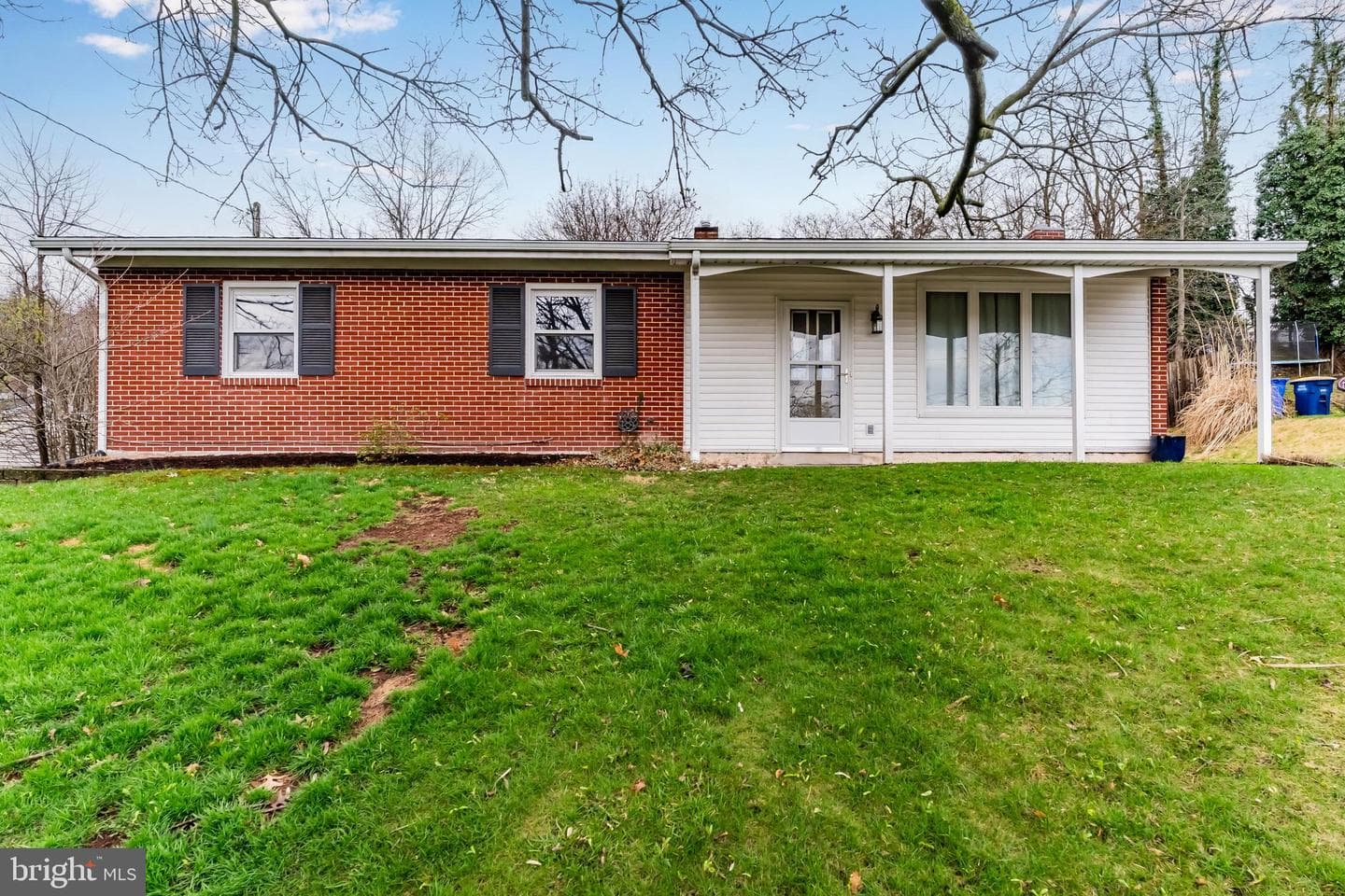 116 Pleasantview Terrace photo 1