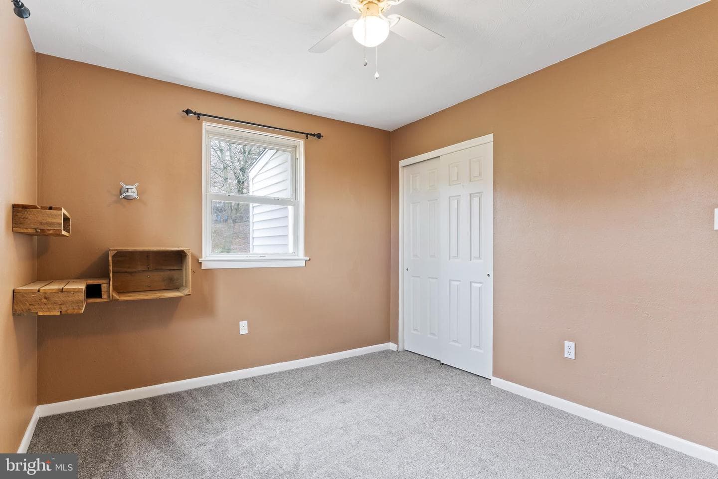 116 Pleasantview Terrace photo 12
