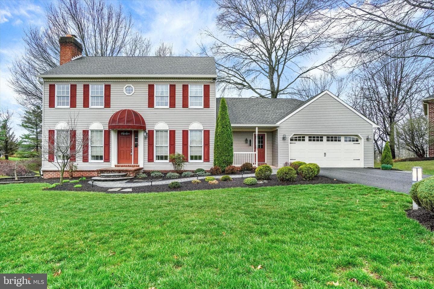 2463 Wedgewood Way