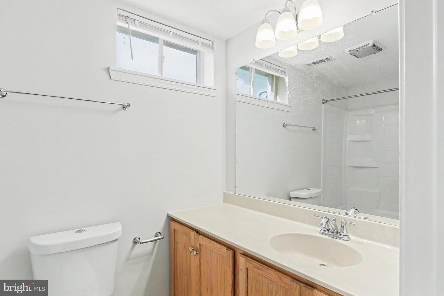 55 Burberry Lane photo 30