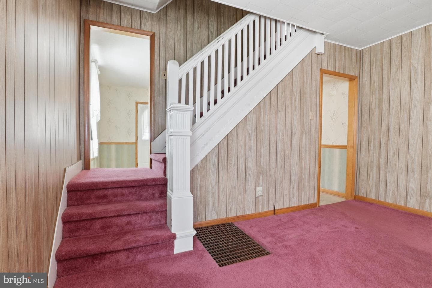 543 Baer Avenue photo 15