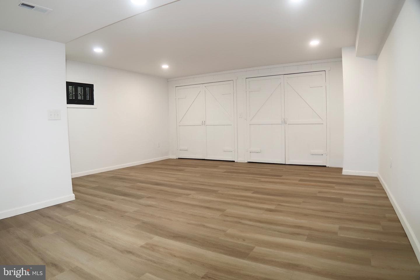 765 Witmer Road photo 54