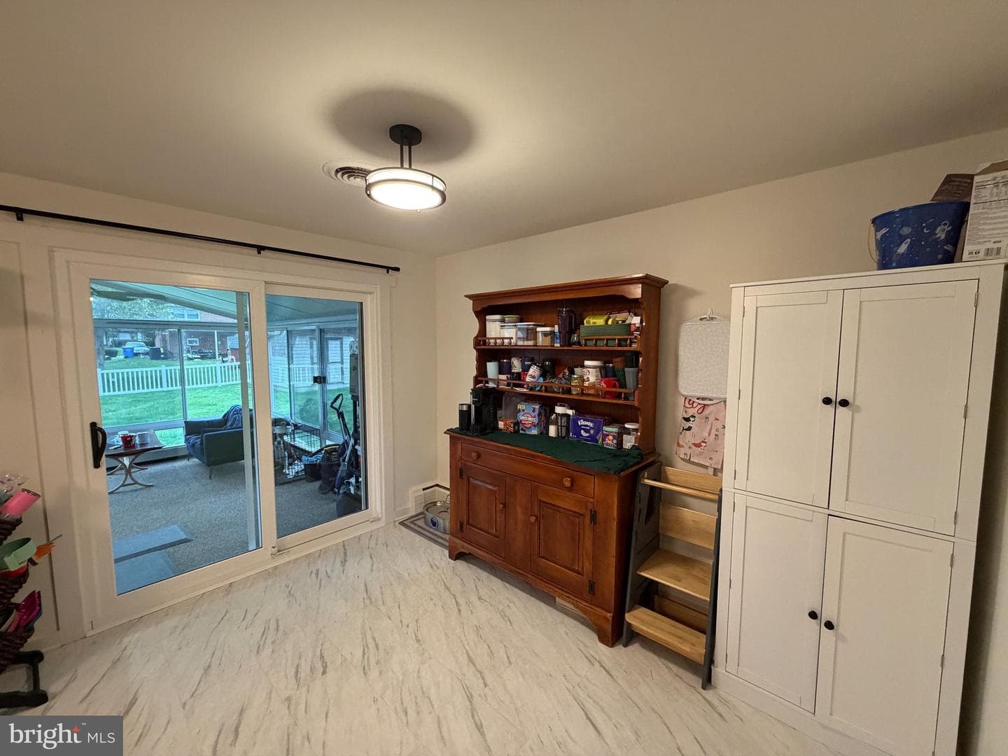 2441 Brookside Lane photo 8