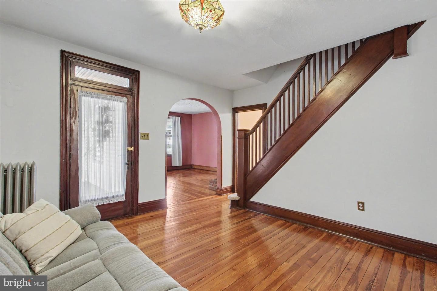 321 E Middle Street photo 4