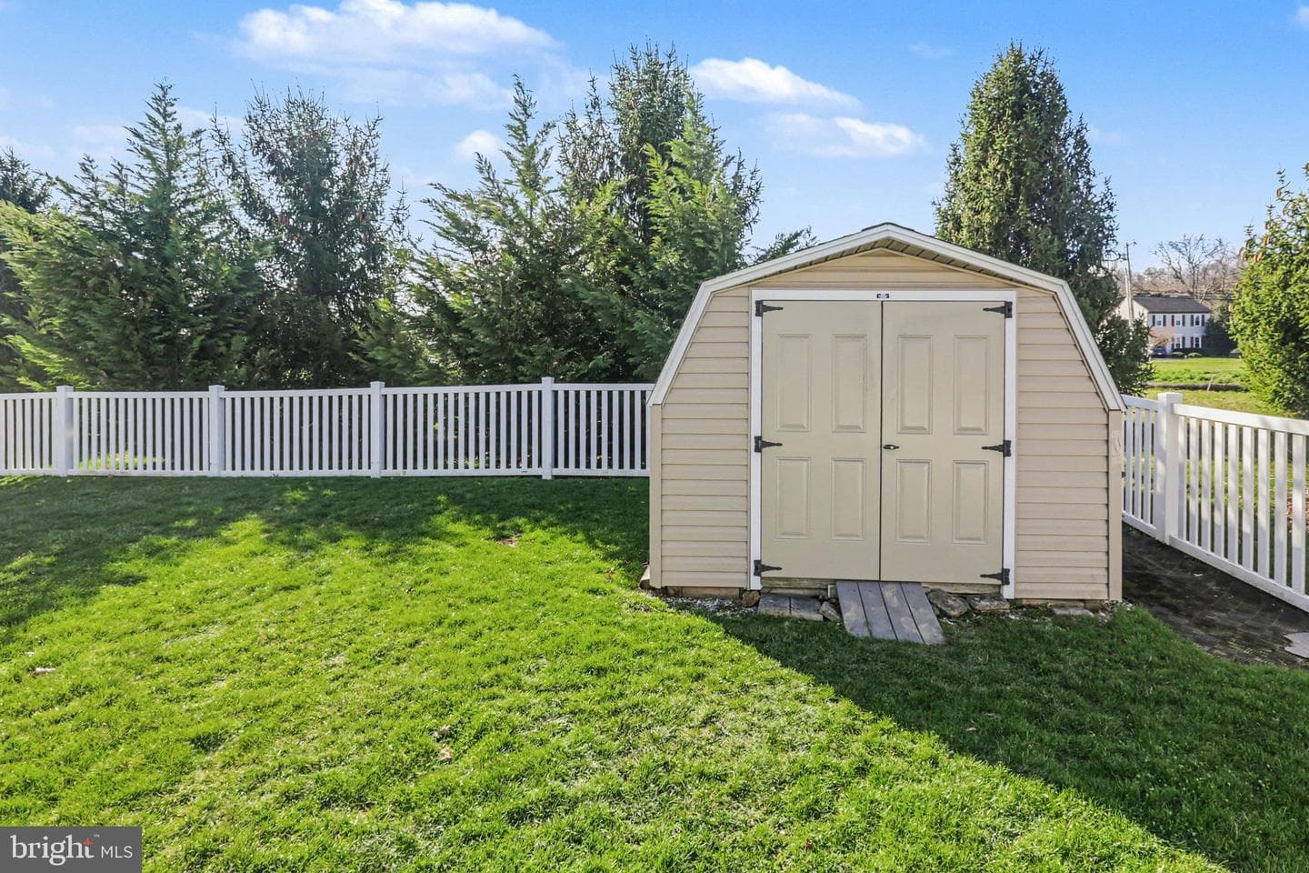 772 Rishel Drive photo 37