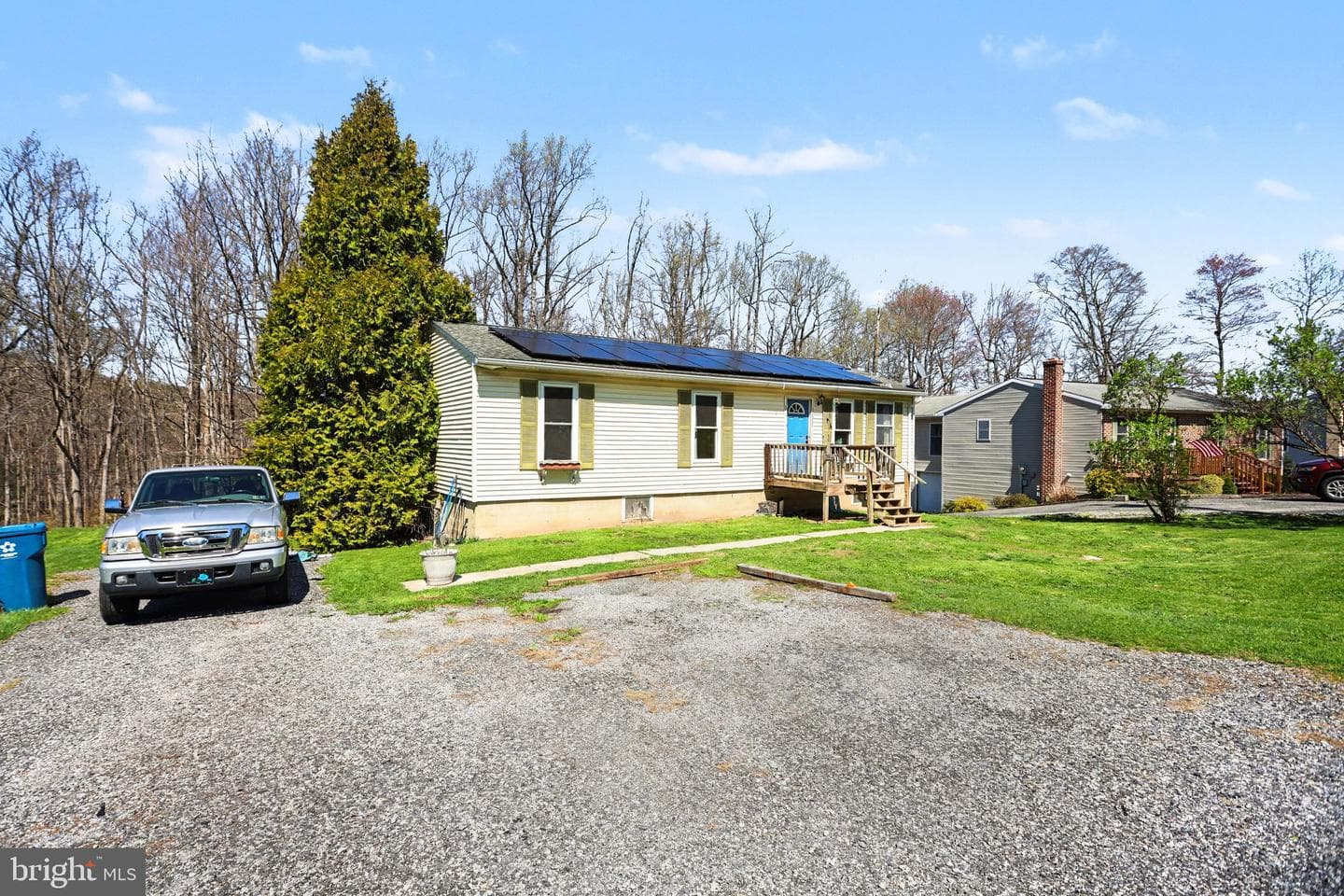 112 W Greenhouse Road photo 2