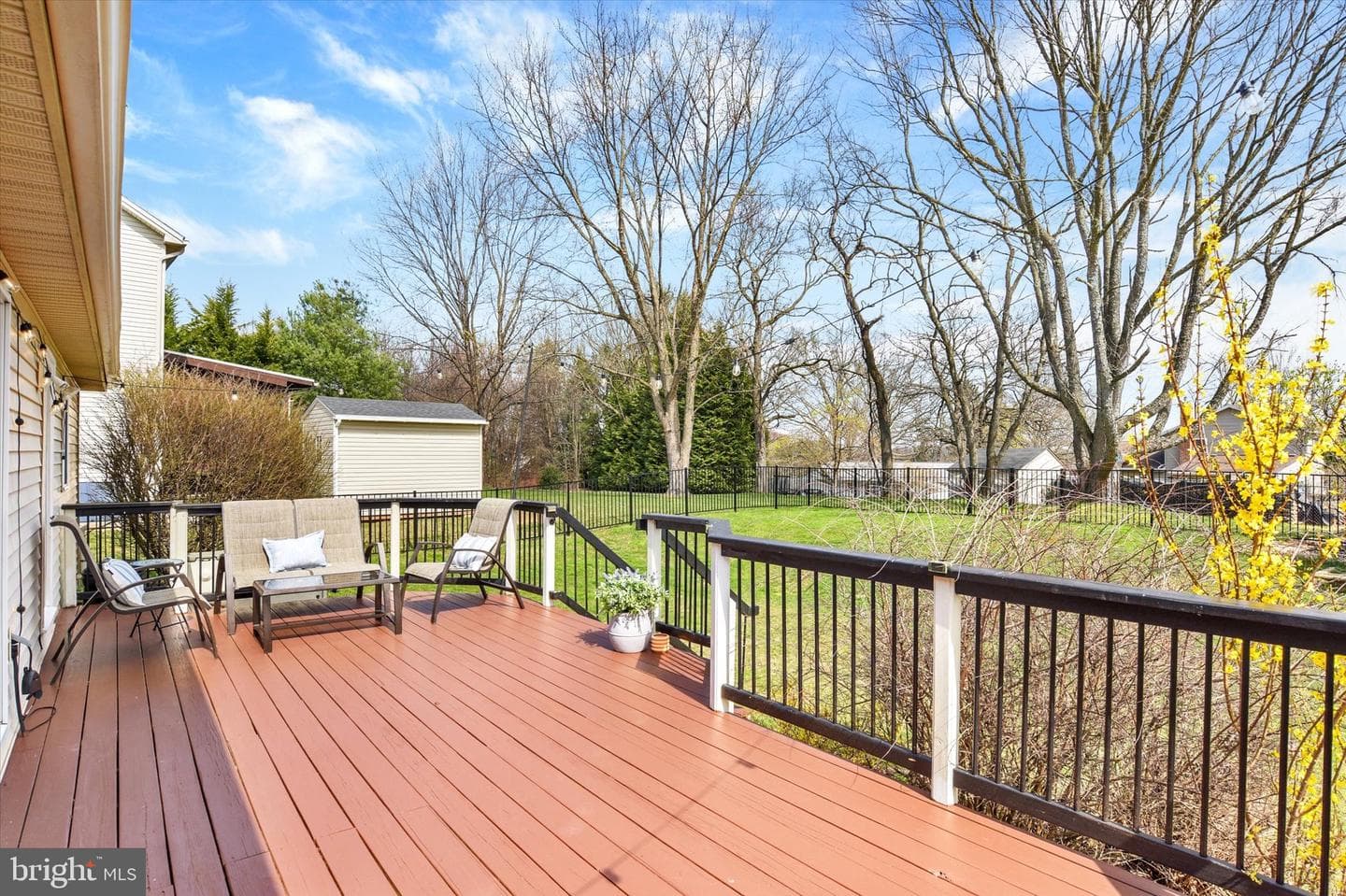 466 Chestnut Way photo 29