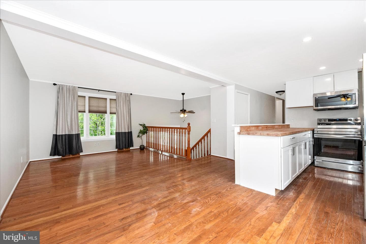 10 Sherman St photo 14
