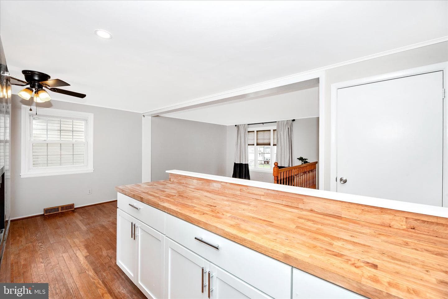 10 Sherman St photo 18