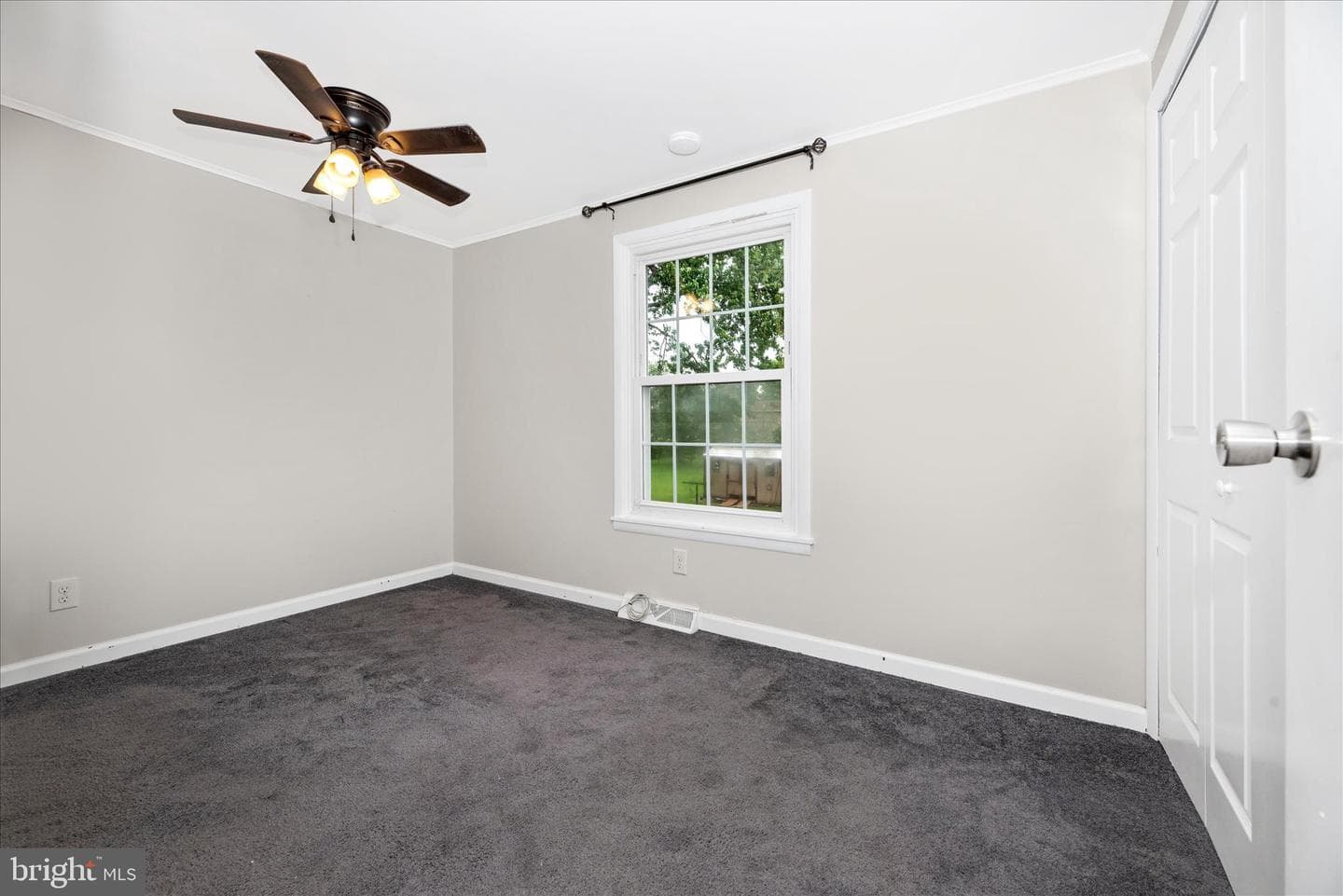 10 Sherman St photo 19