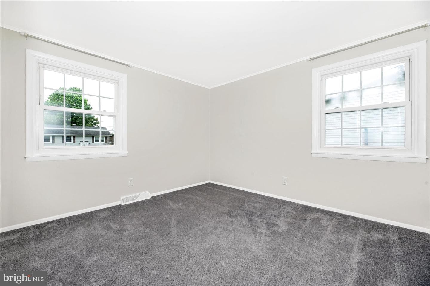 10 Sherman St photo 23