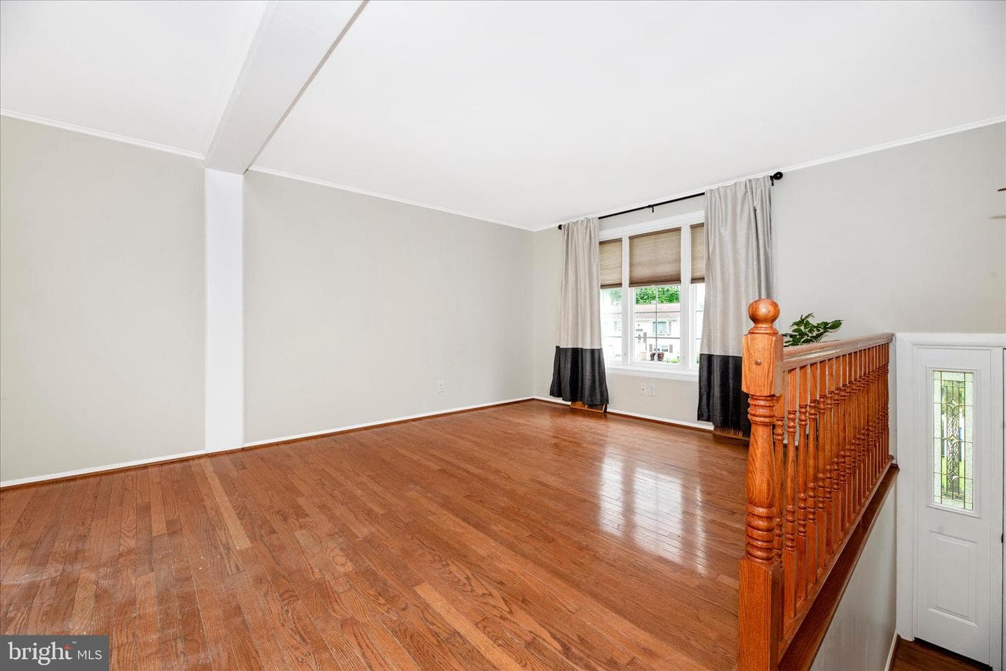 10 Sherman St photo 8
