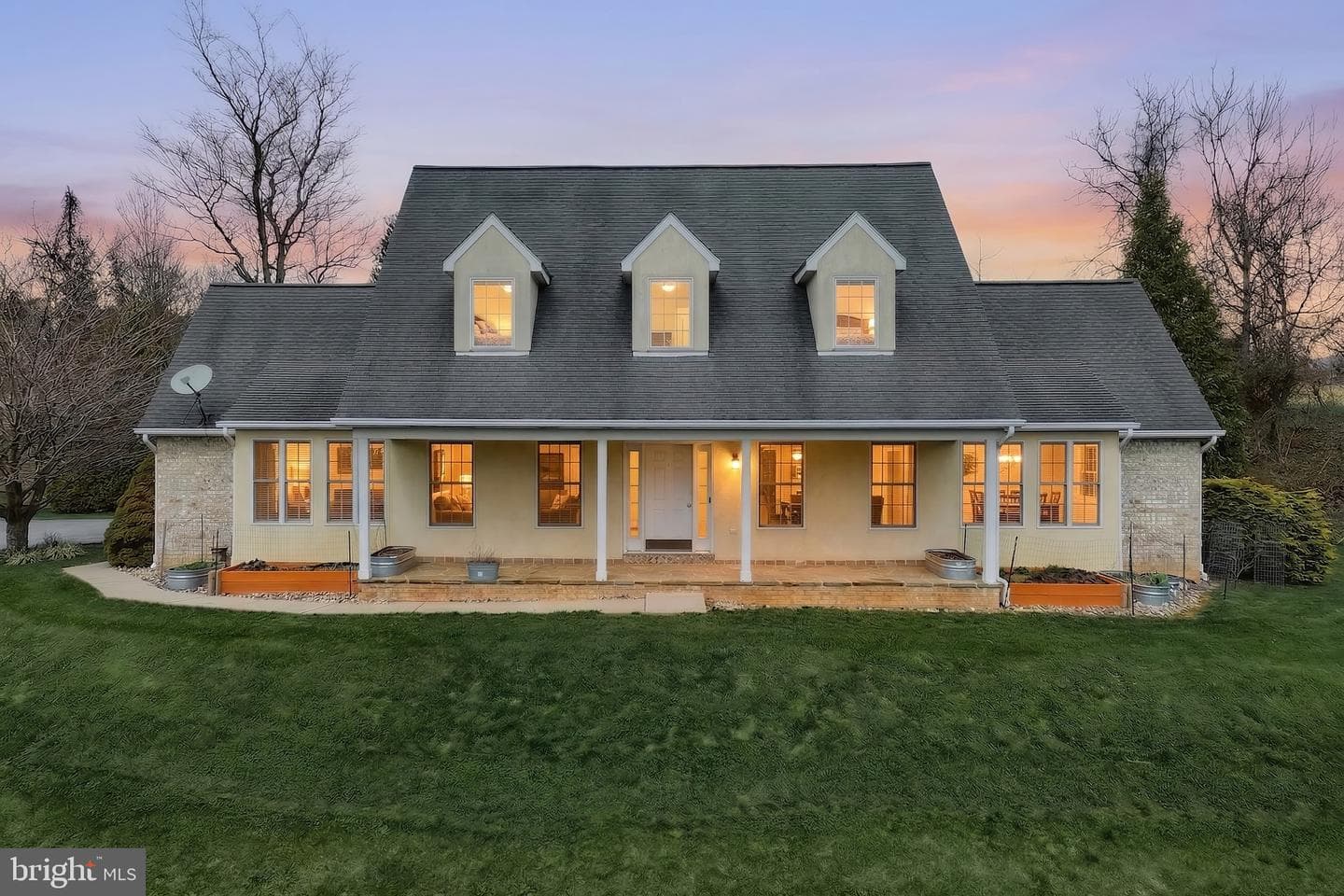 101 Fairfax Dr. photo 2
