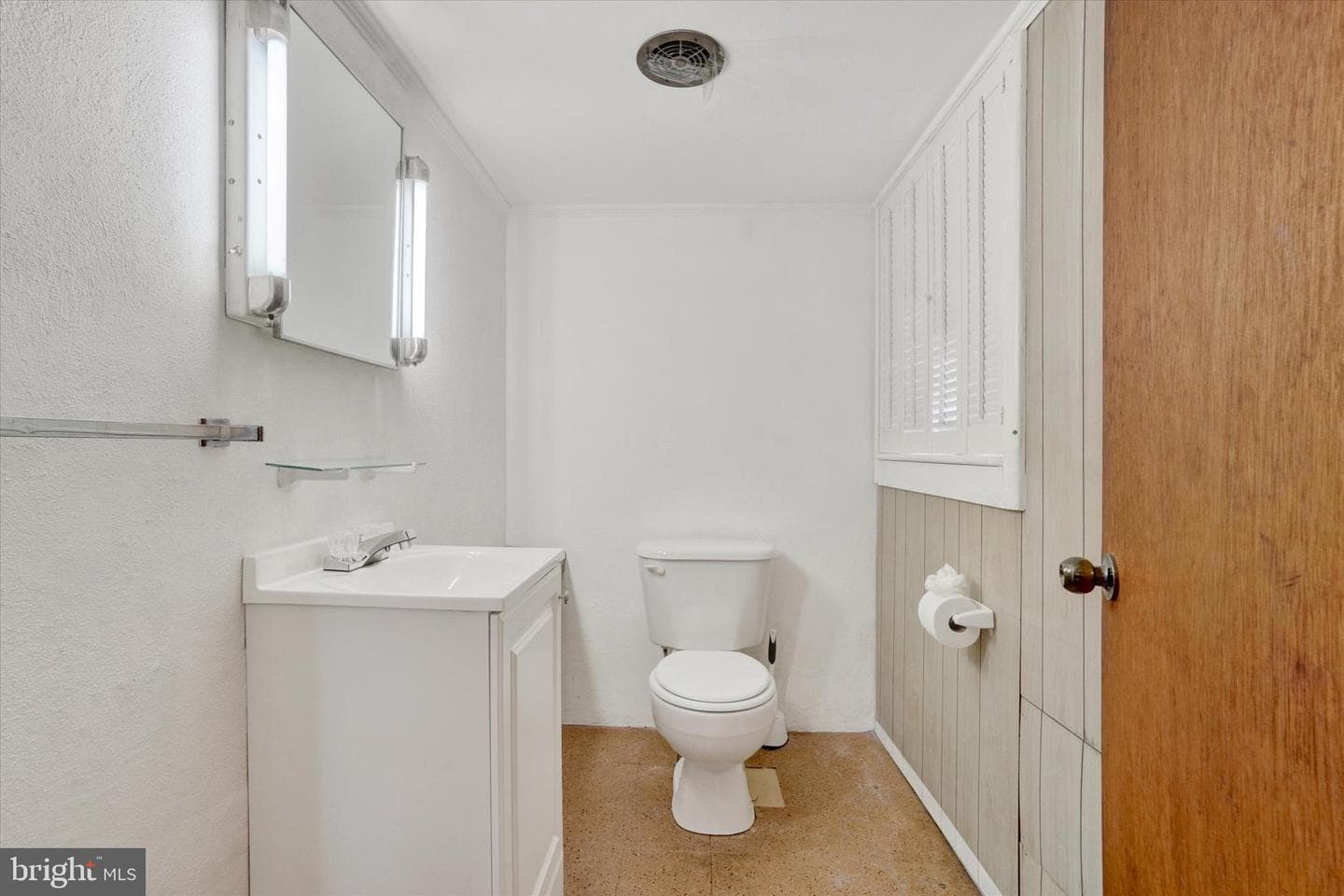 2710 Whitney Drive photo 20