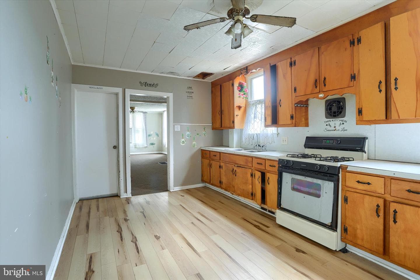 826 Fern Place photo 10