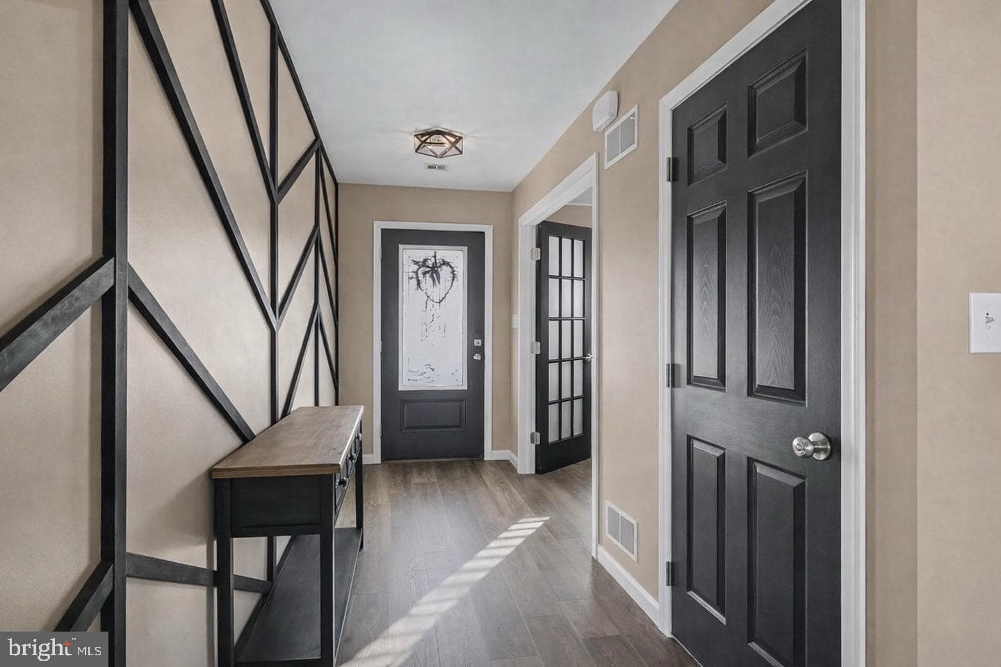10 Coriander Lane photo 2