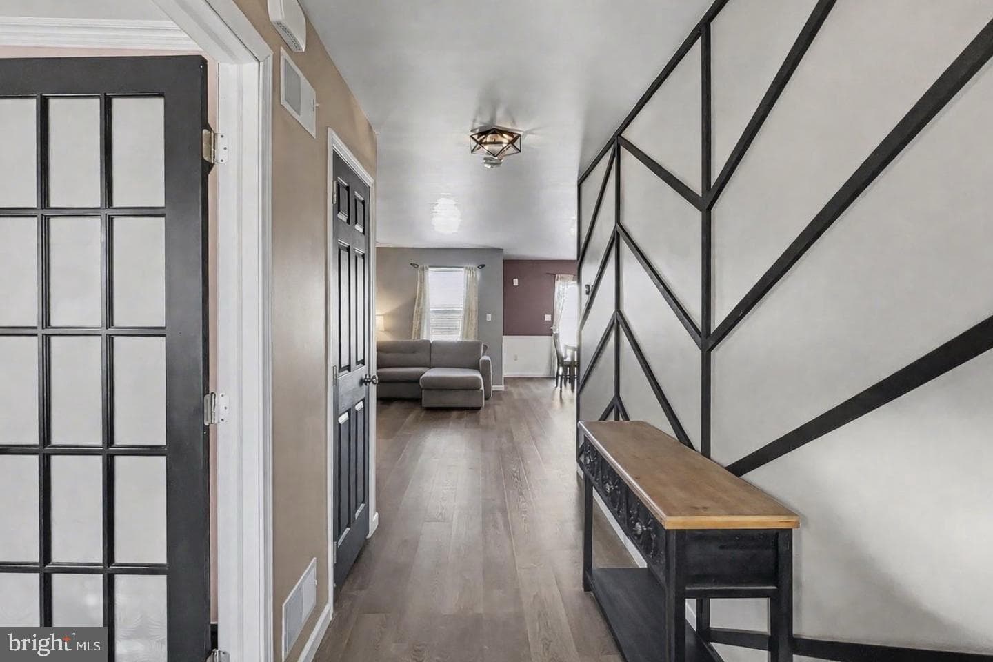 10 Coriander Lane photo 3