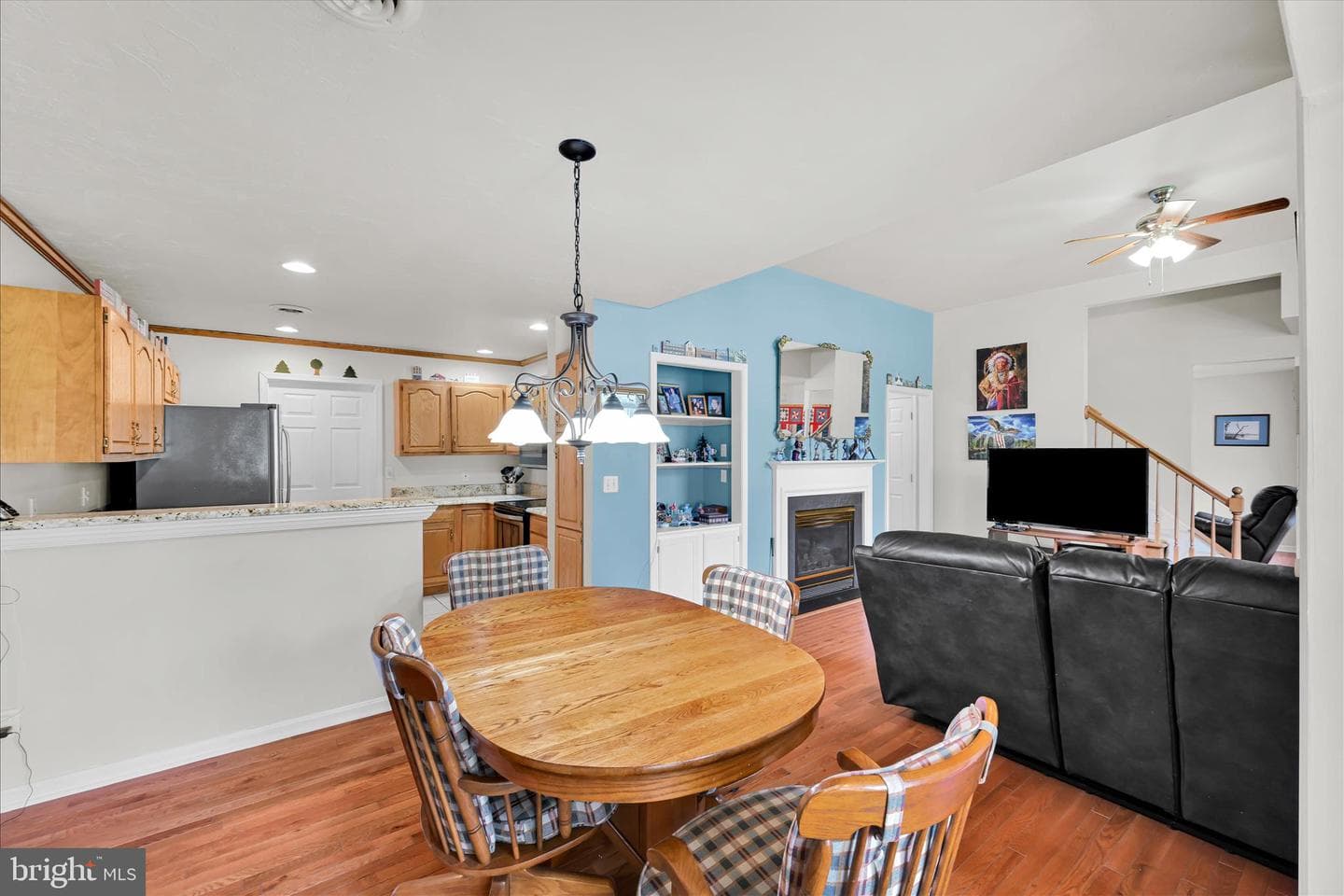 2110 Bayberry Lane #2110 photo 8