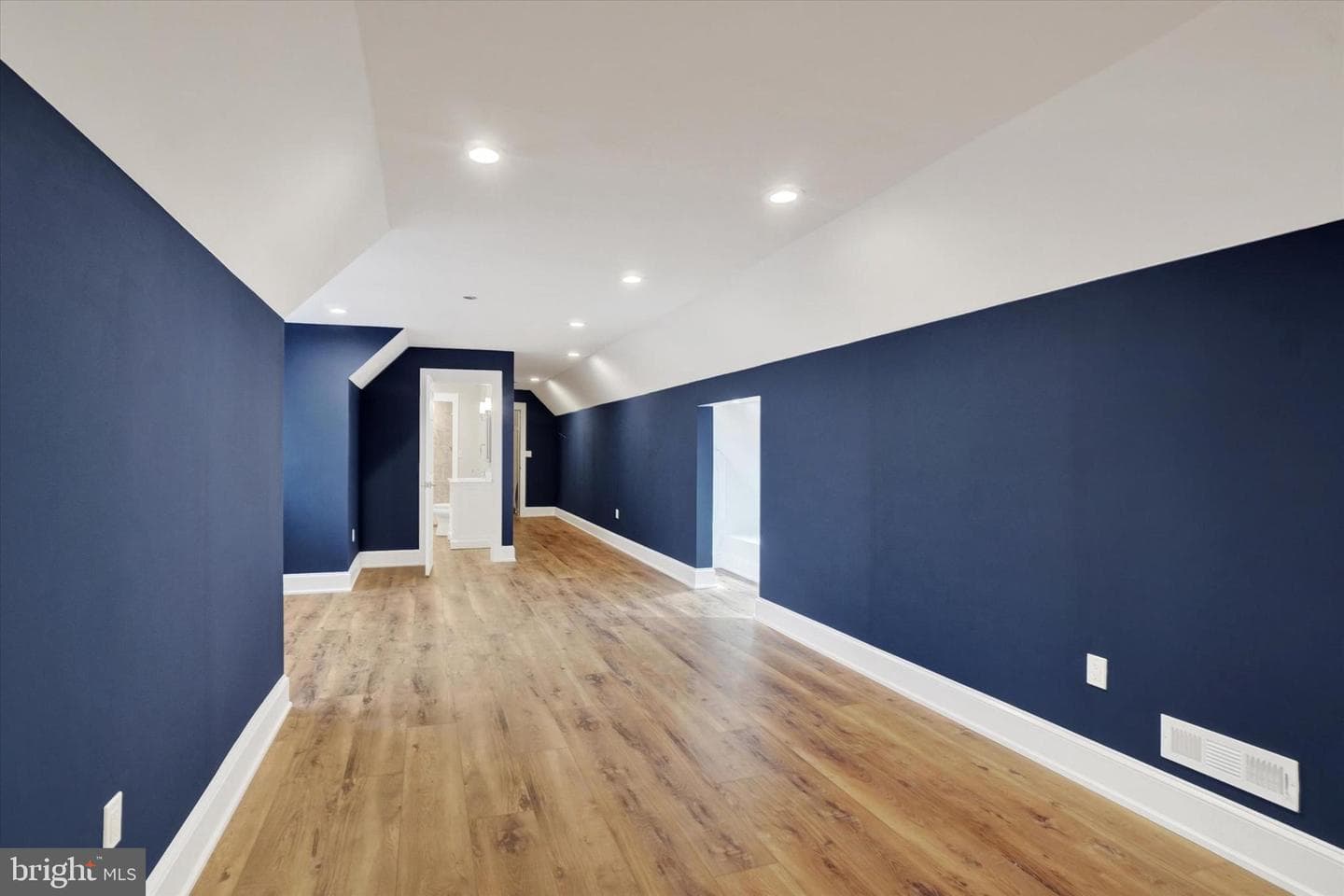 1029 Smallbrook Lane photo 37