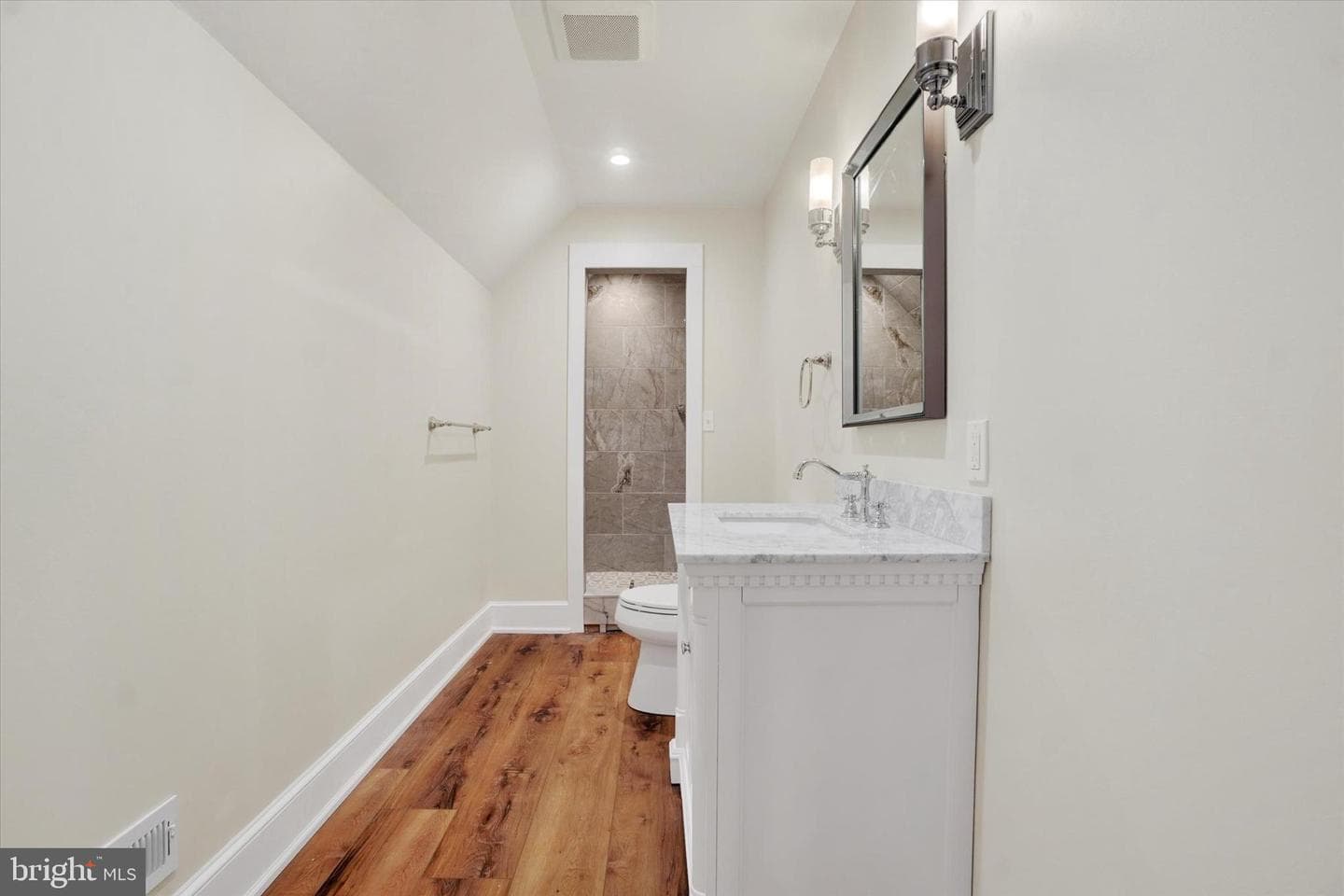 1029 Smallbrook Lane photo 39