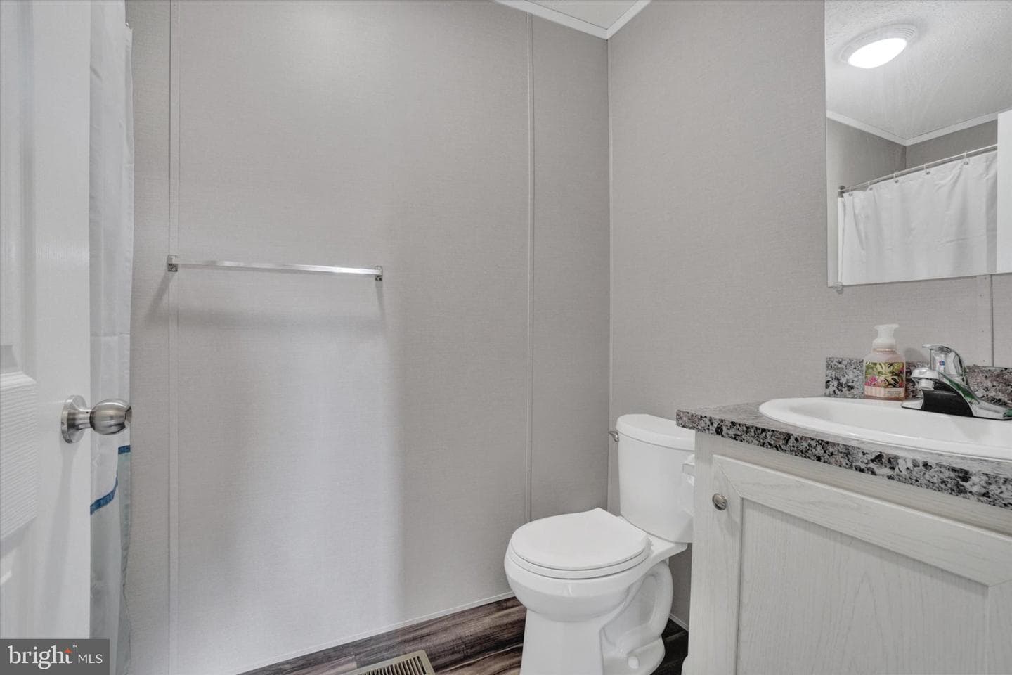 284 Chesapeake Estate photo 20