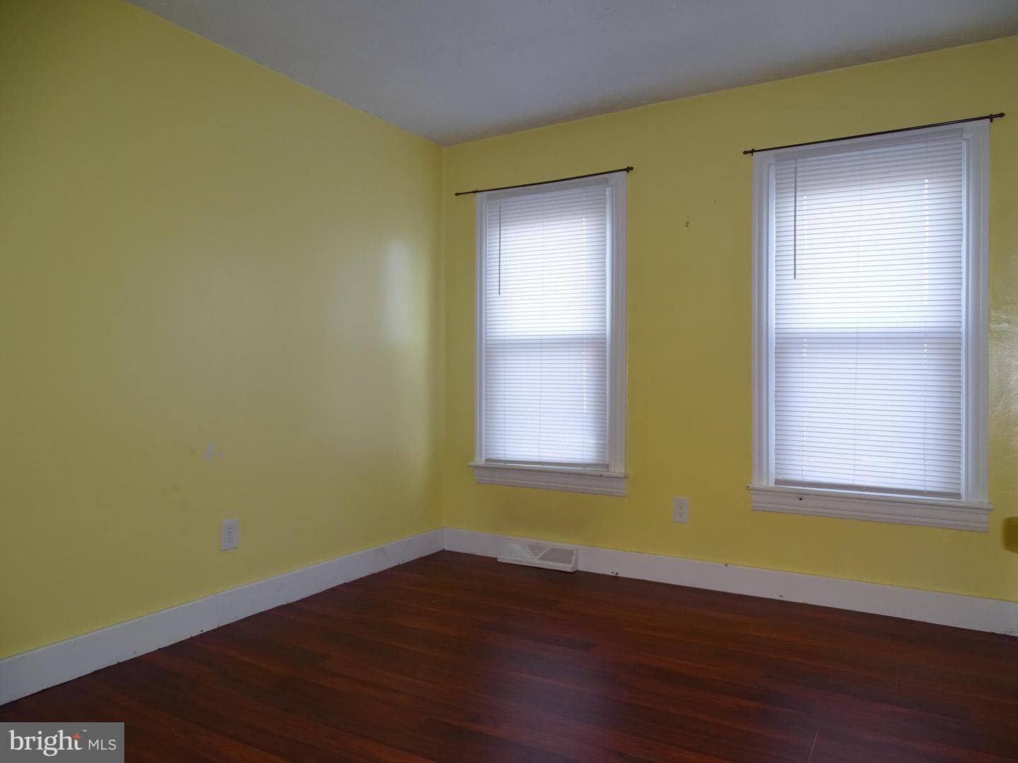 3266 Broad Street photo 17