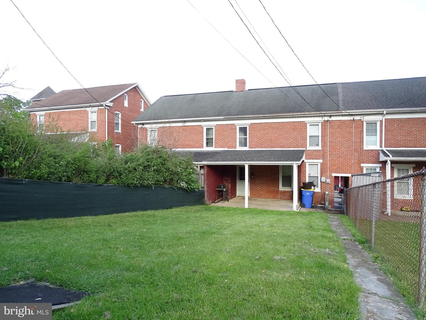 3266 Broad Street photo 2