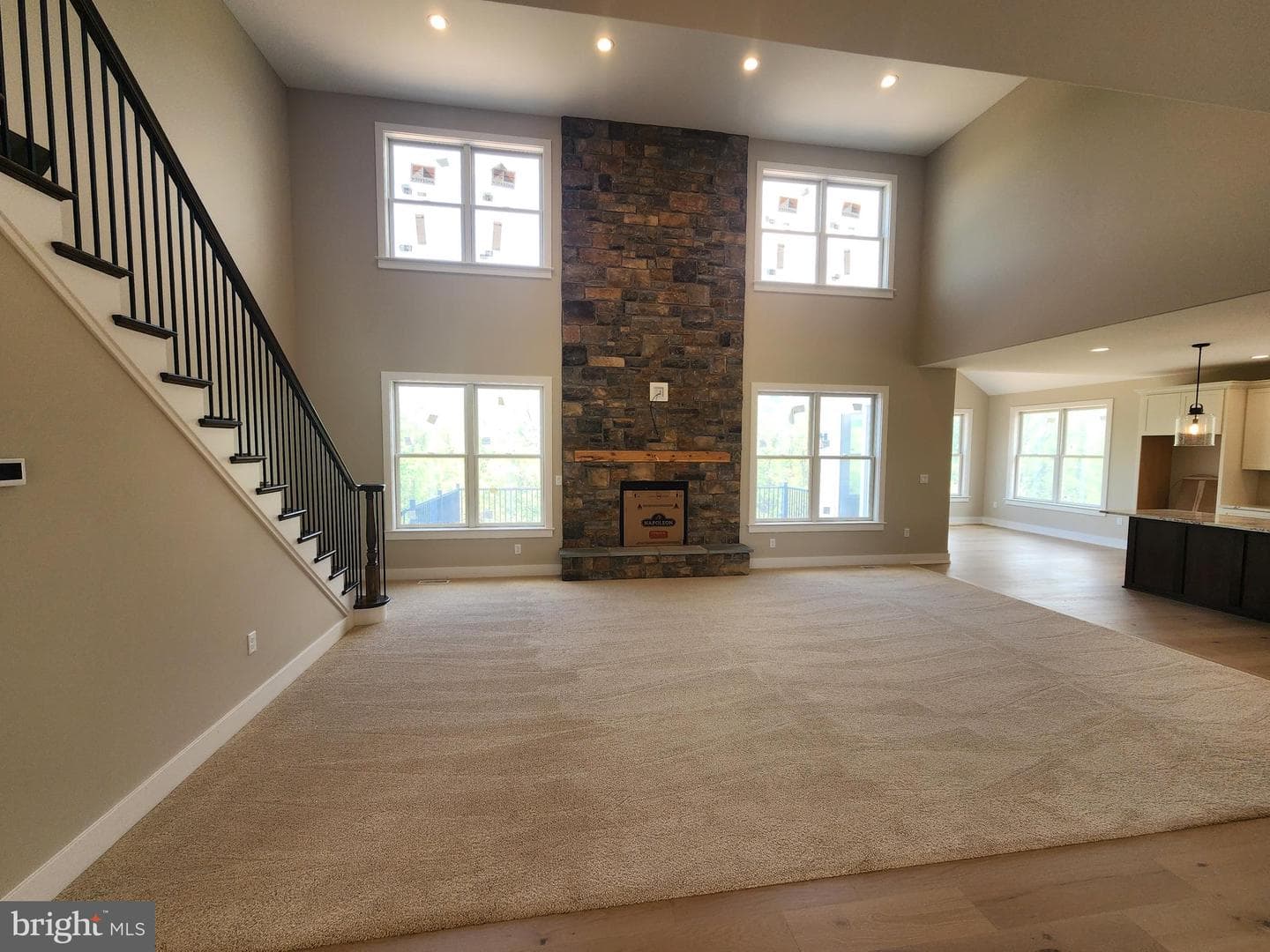 406 Willow Oak Drive photo 3
