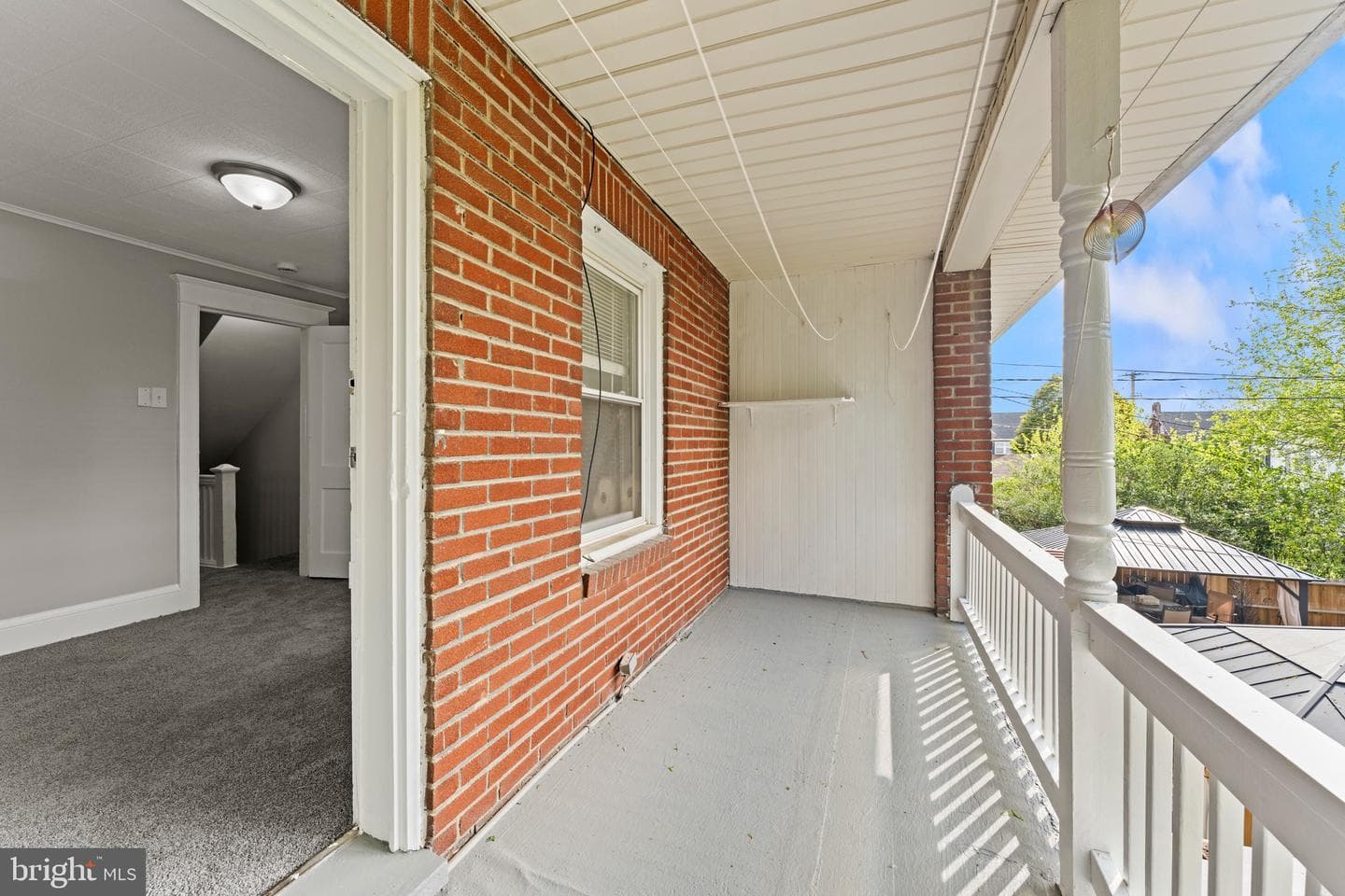 1514 W Philadelphia Street photo 18