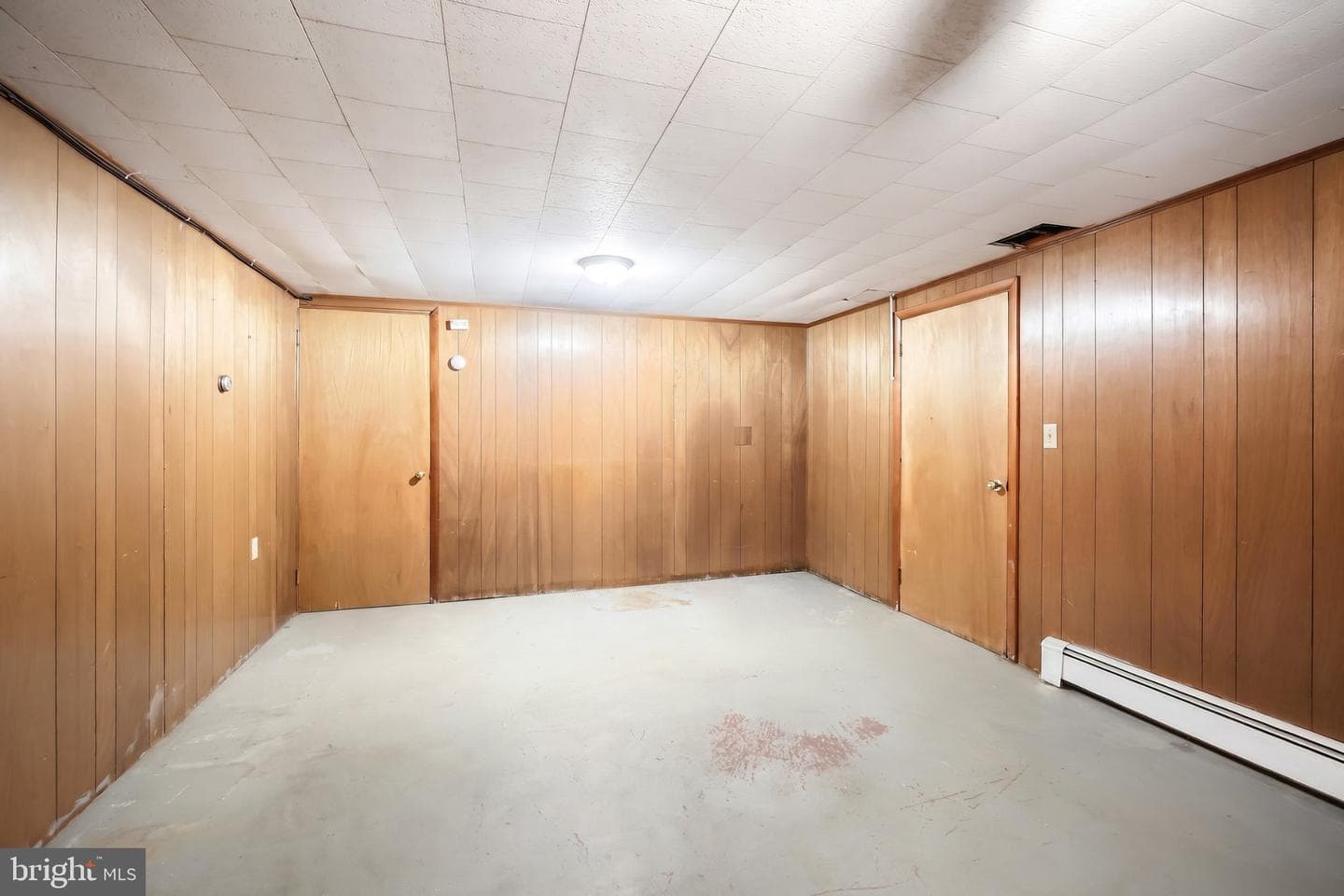 860 Witmer Road photo 25