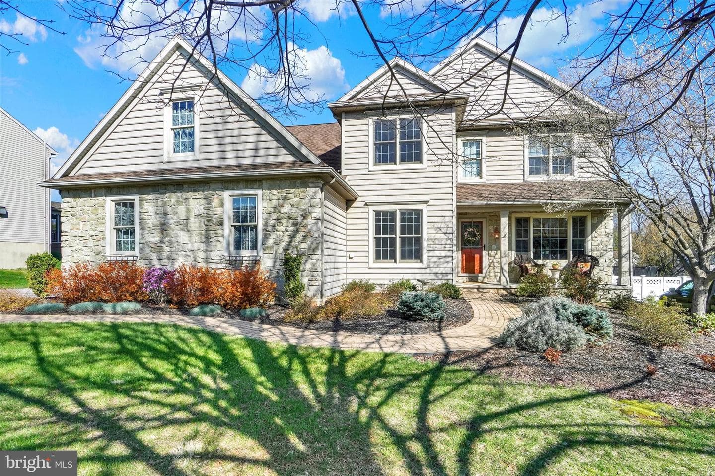 934 Castle Pond Drive