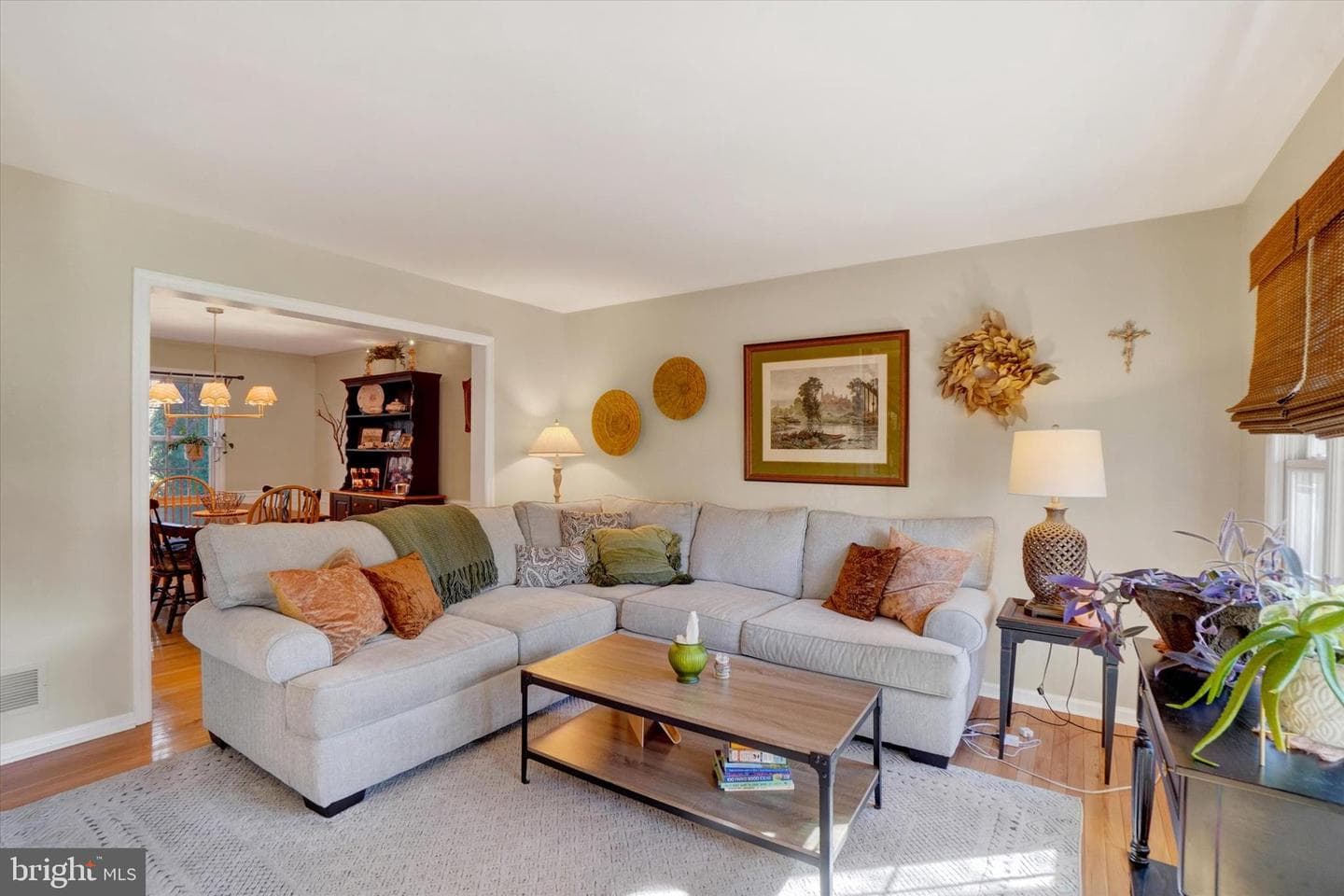 934 Castle Pond Drive photo 5