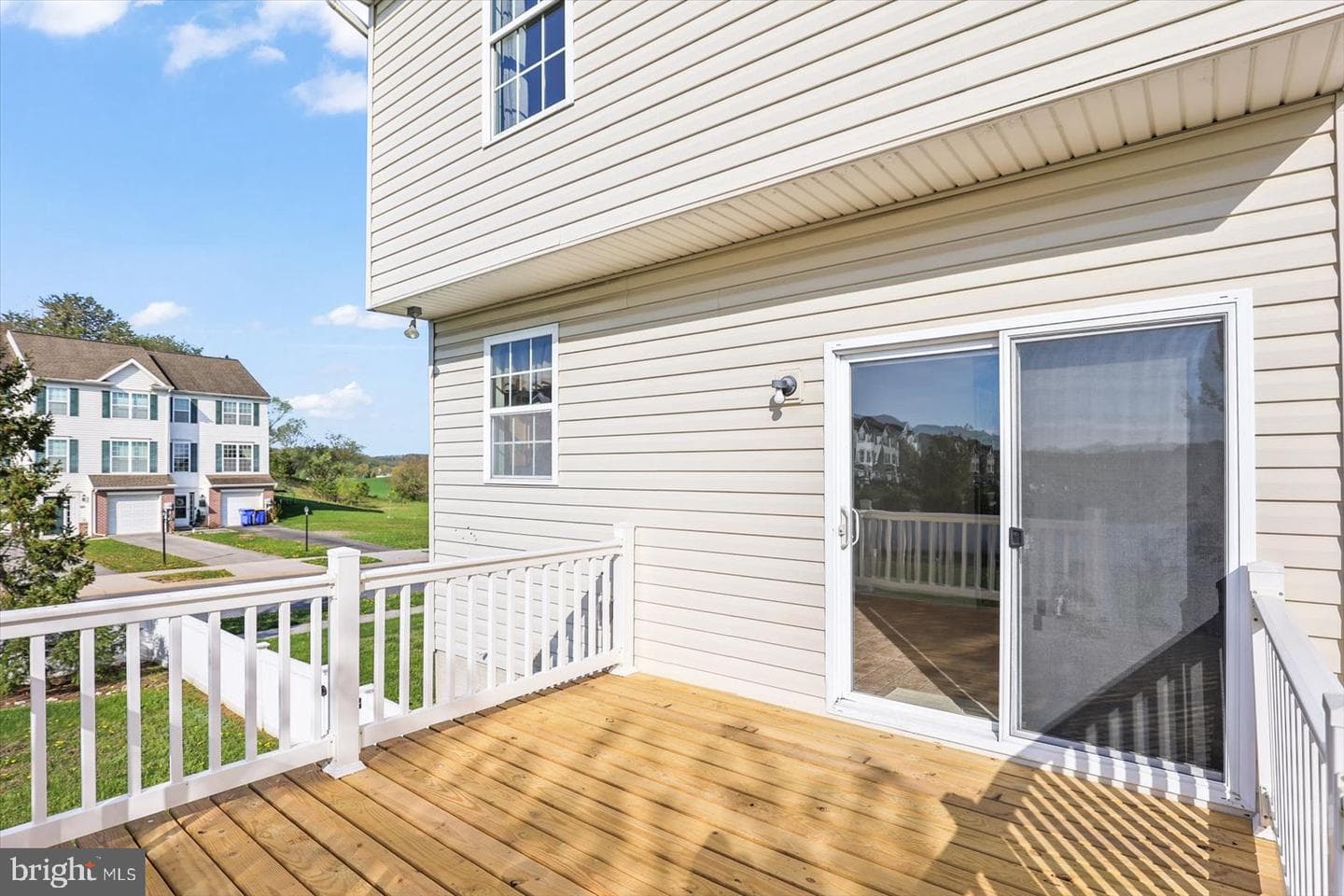 1242 Ledge Drive photo 10