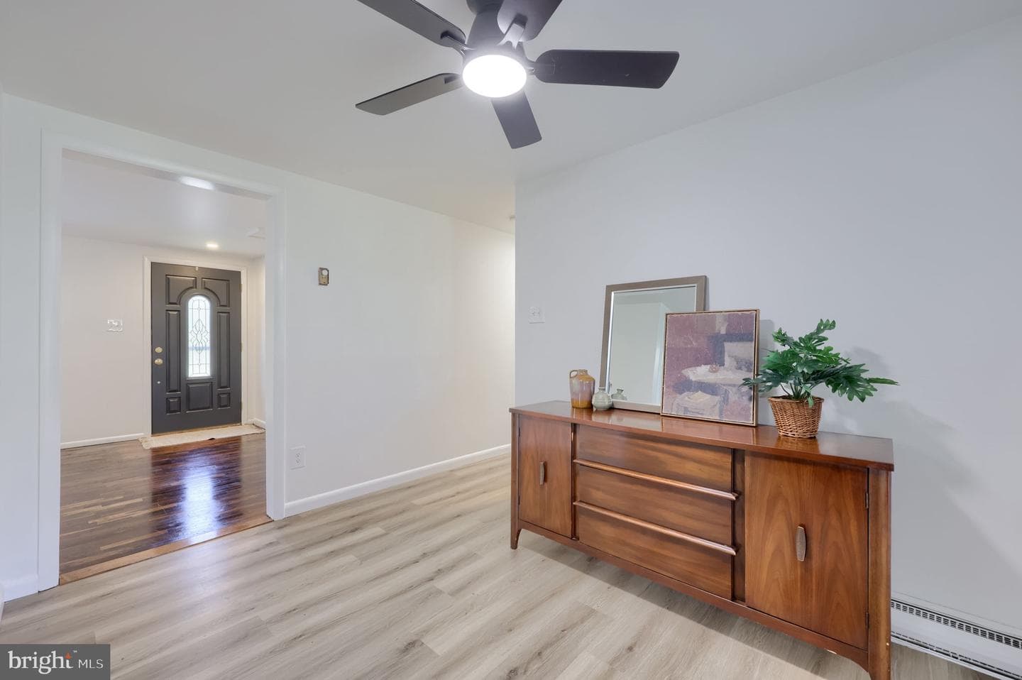 1411 S Mountain Road photo 12