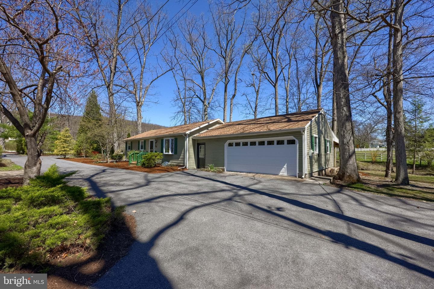 1411 S Mountain Road photo 44