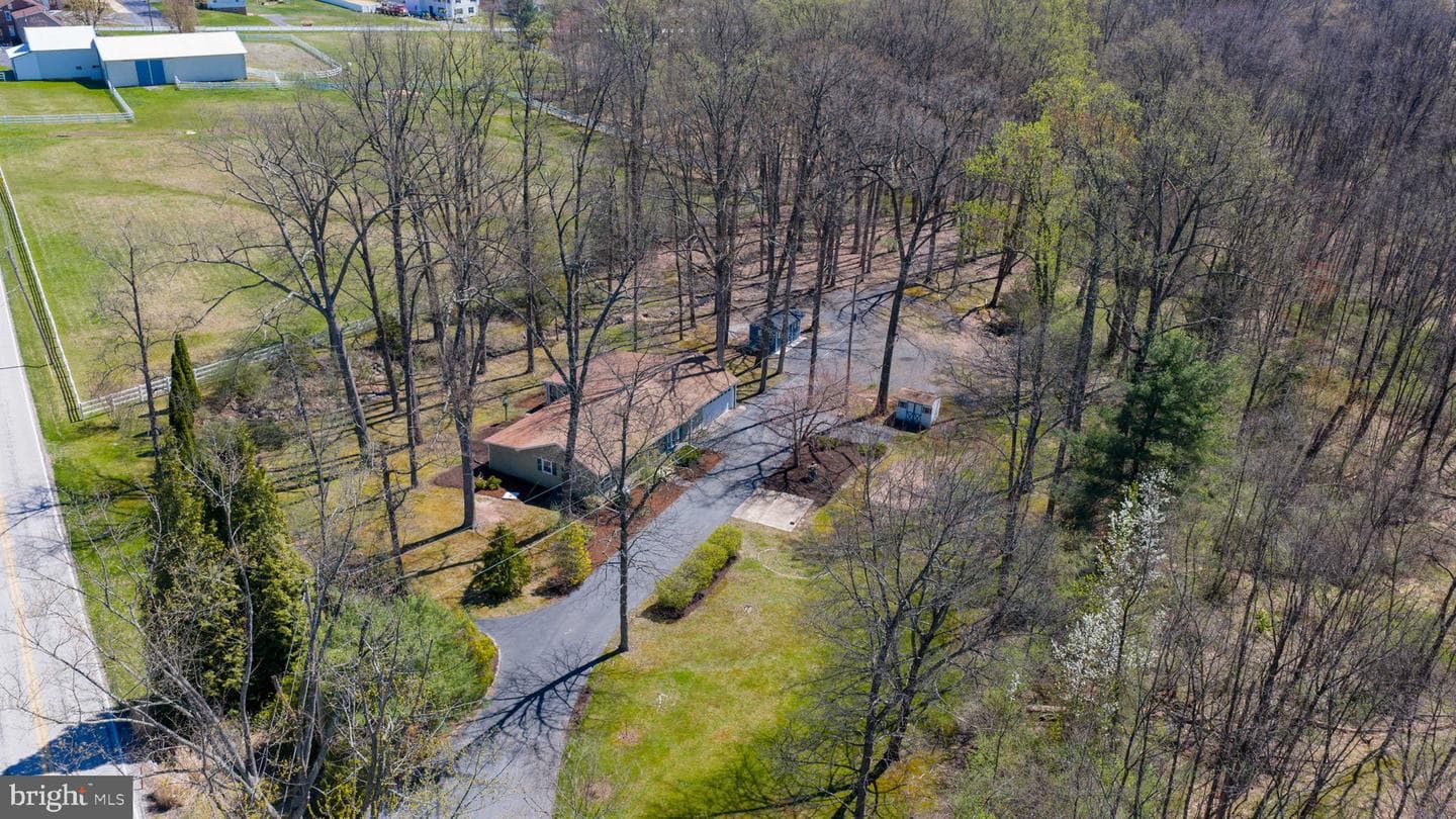 1411 S Mountain Road photo 56