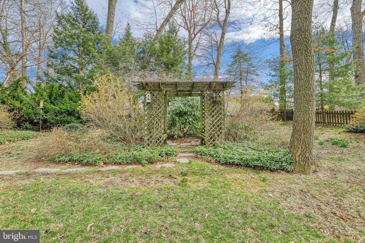 120 Woodland Road photo 35