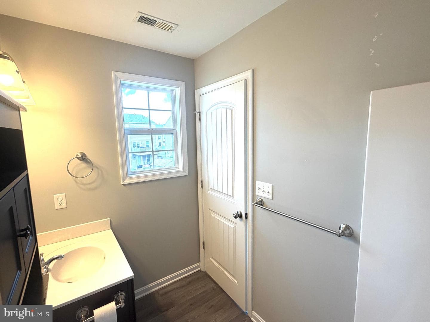 522 Charles Avenue photo 34