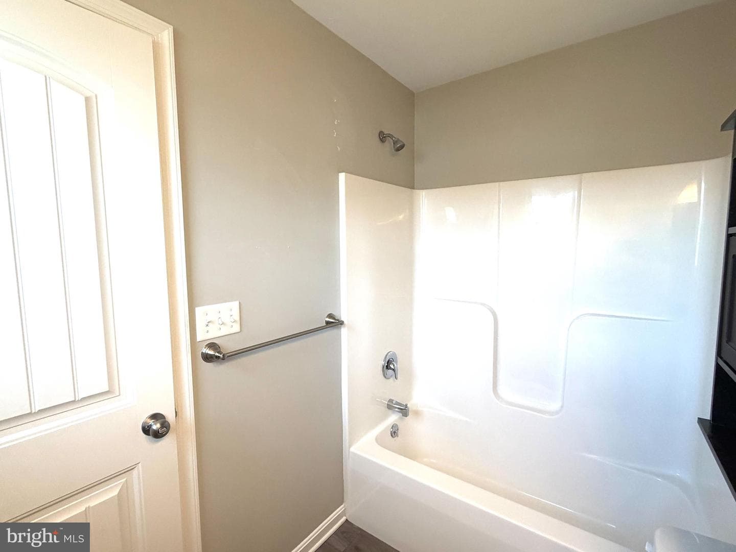 522 Charles Avenue photo 36