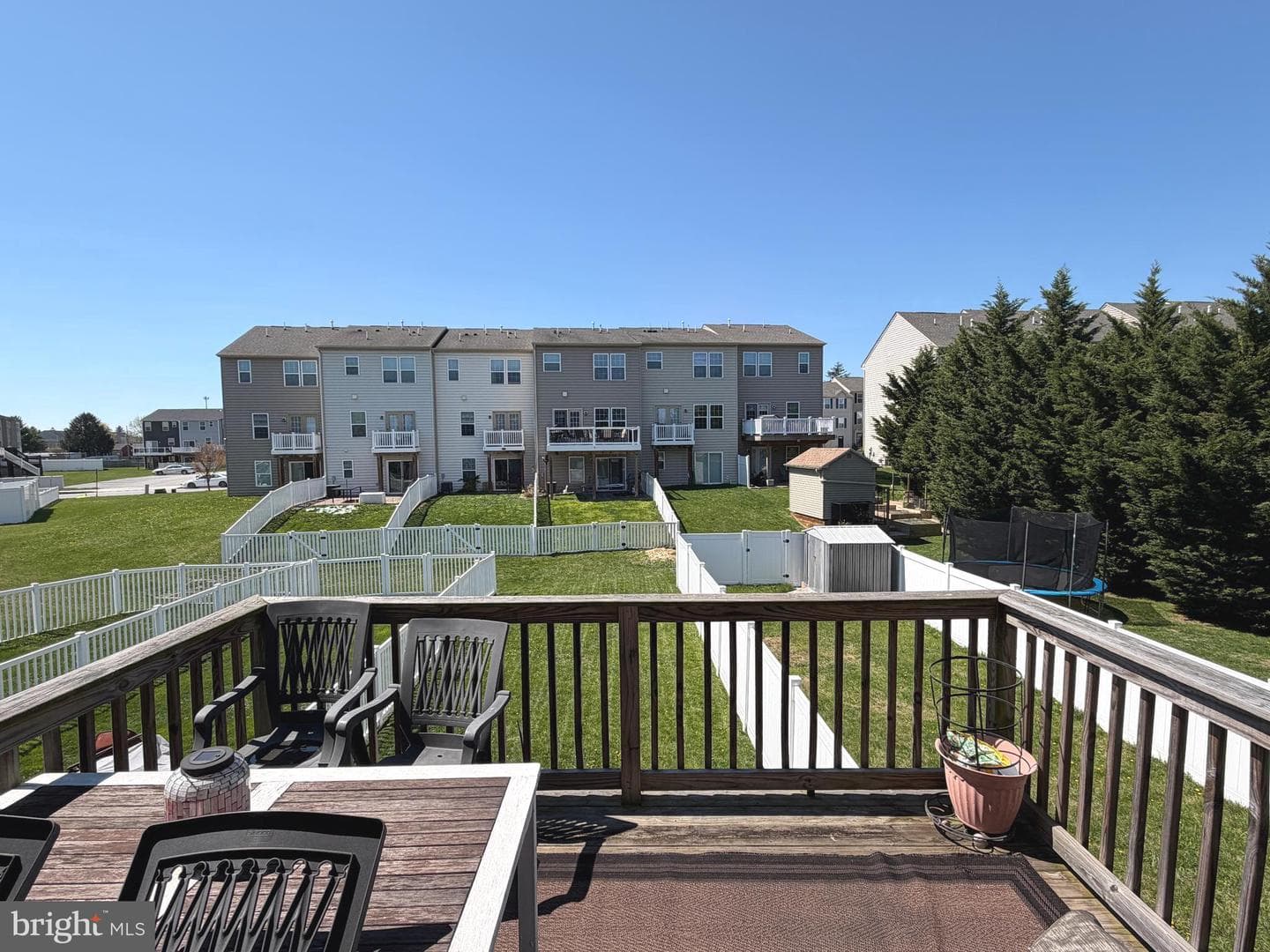 522 Charles Avenue photo 67