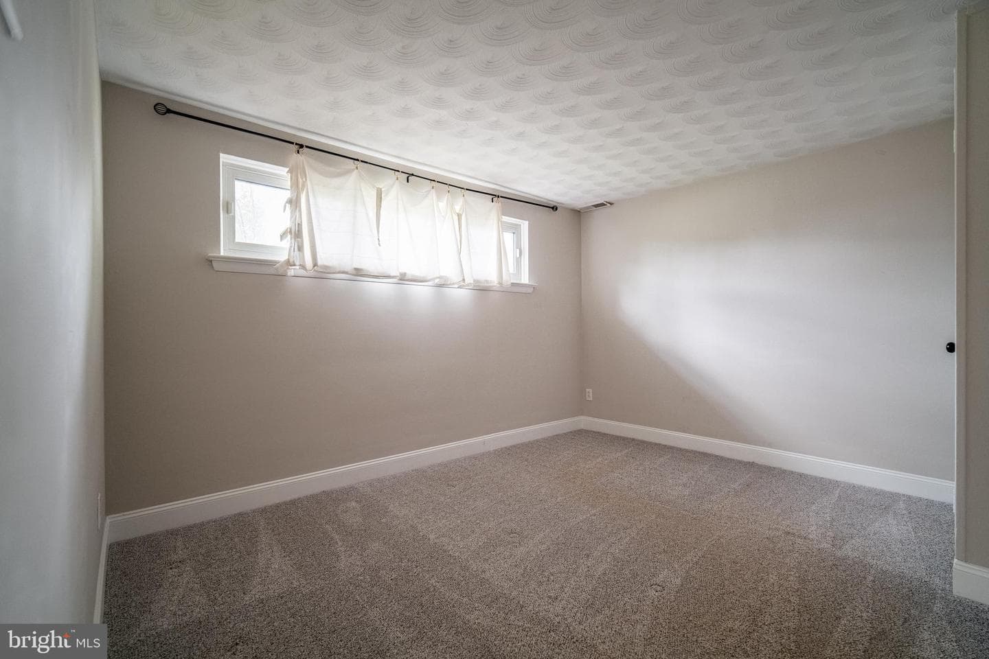 907 Marbrook Lane photo 26