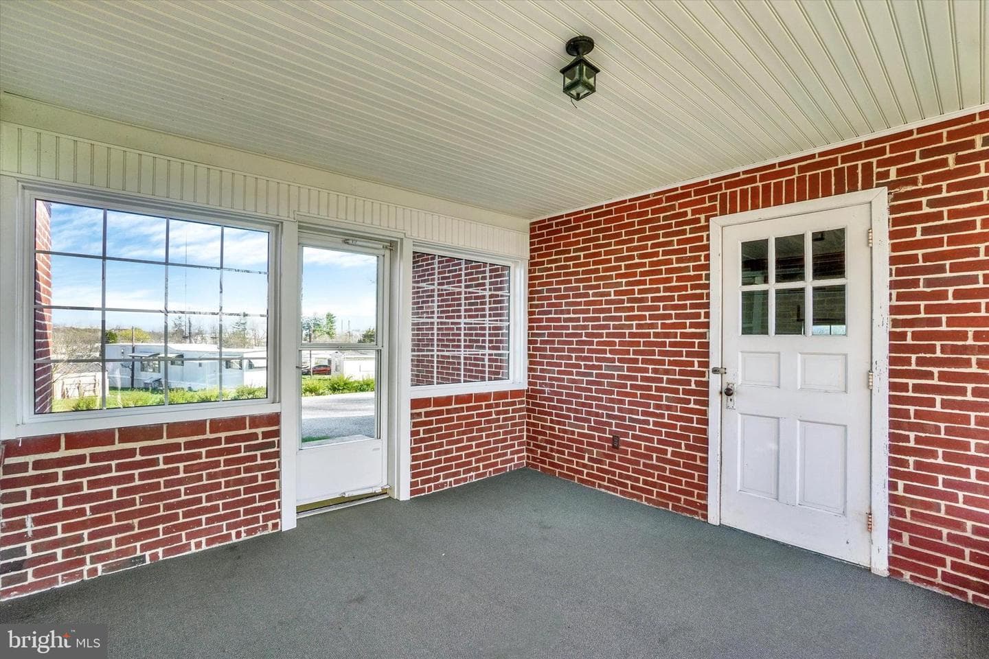 45 N Alwine Avenue photo 21