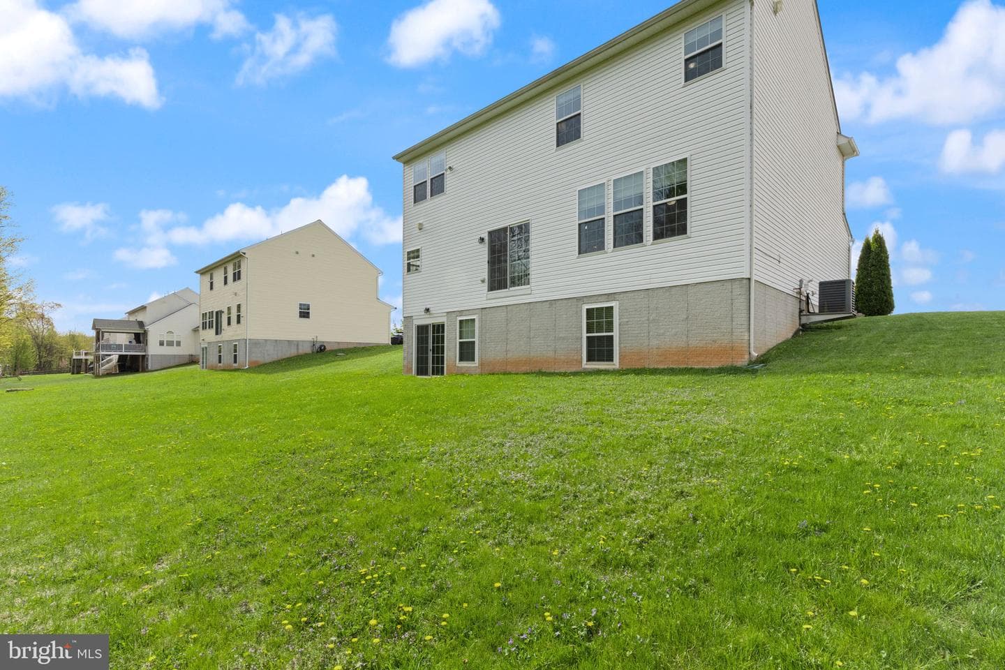 506 Misty Hill Drive photo 35