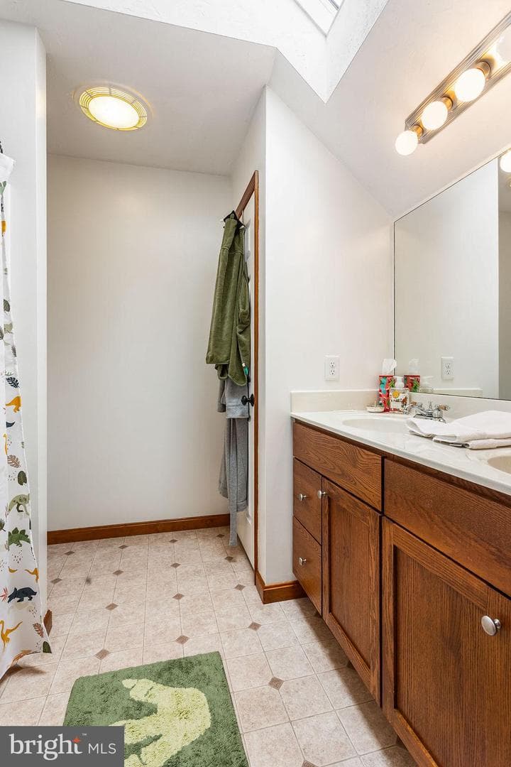 9718 Woodland Drive photo 38