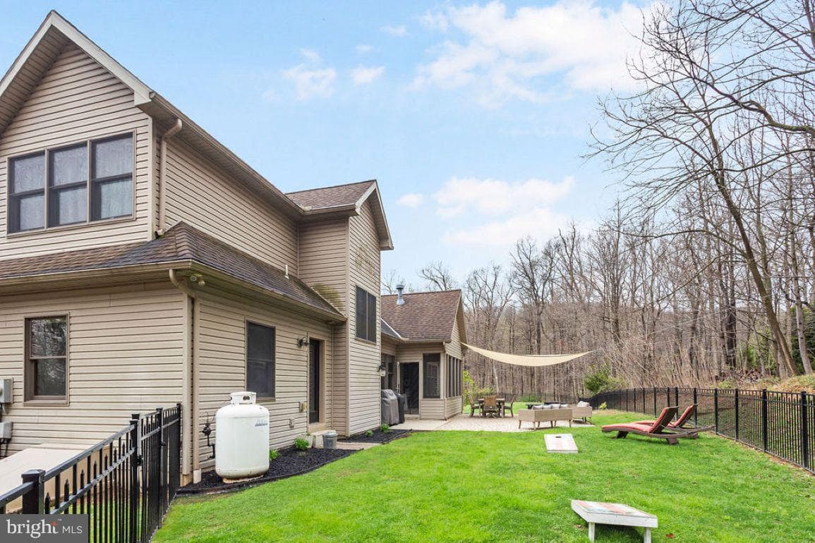 9718 Woodland Drive photo 41