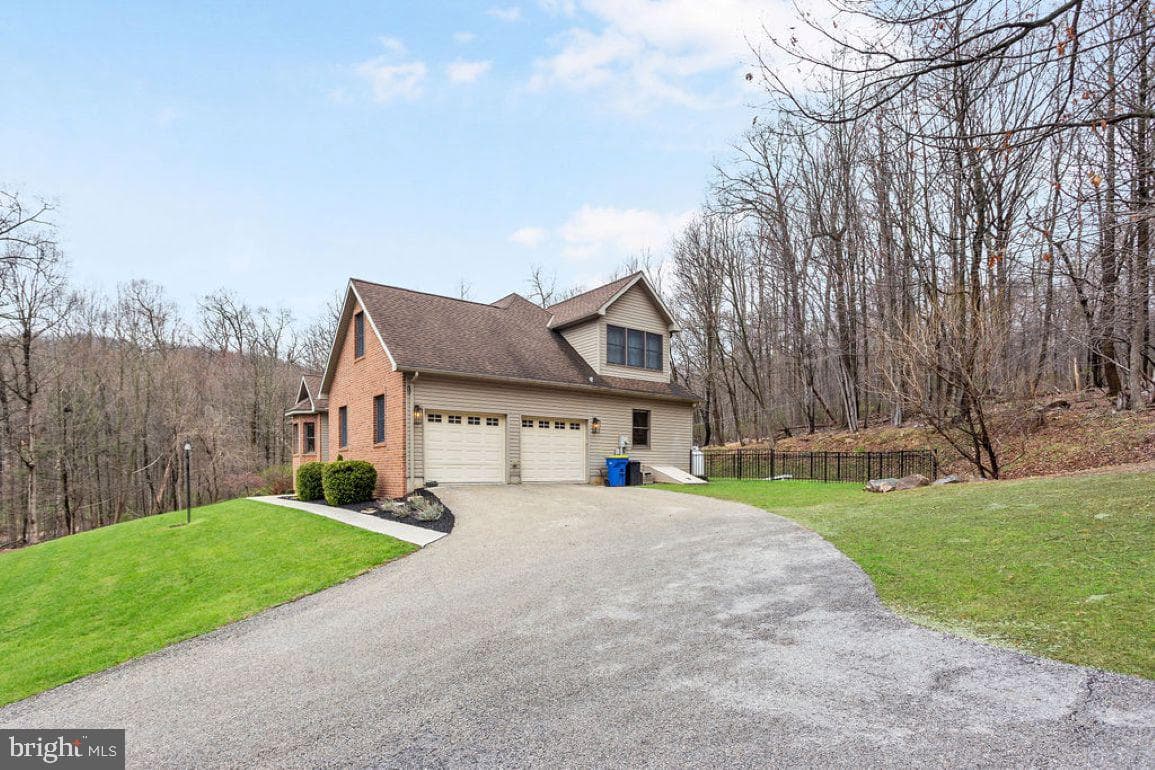 9718 Woodland Drive photo 7