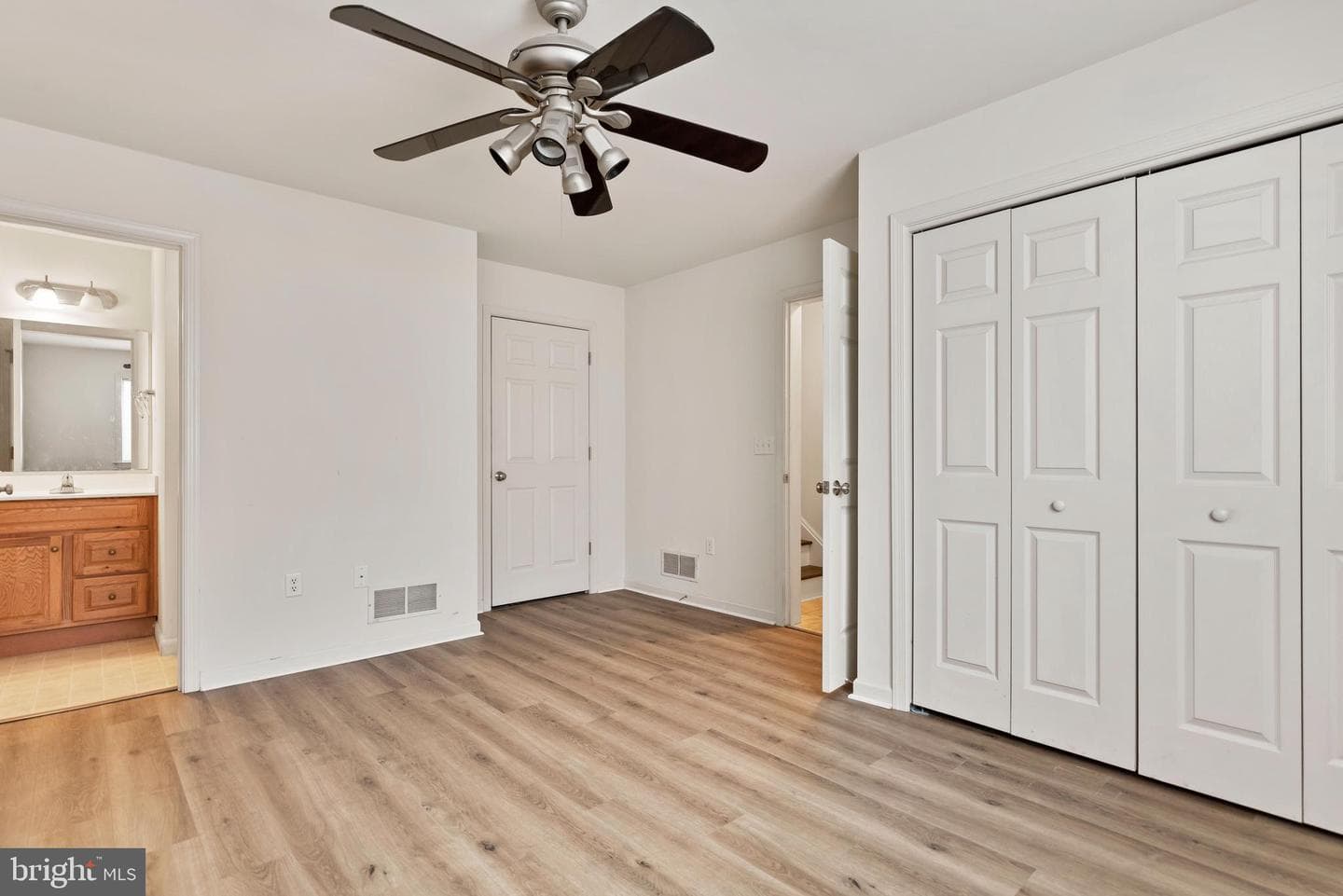 324 Weatherstone Drive photo 20