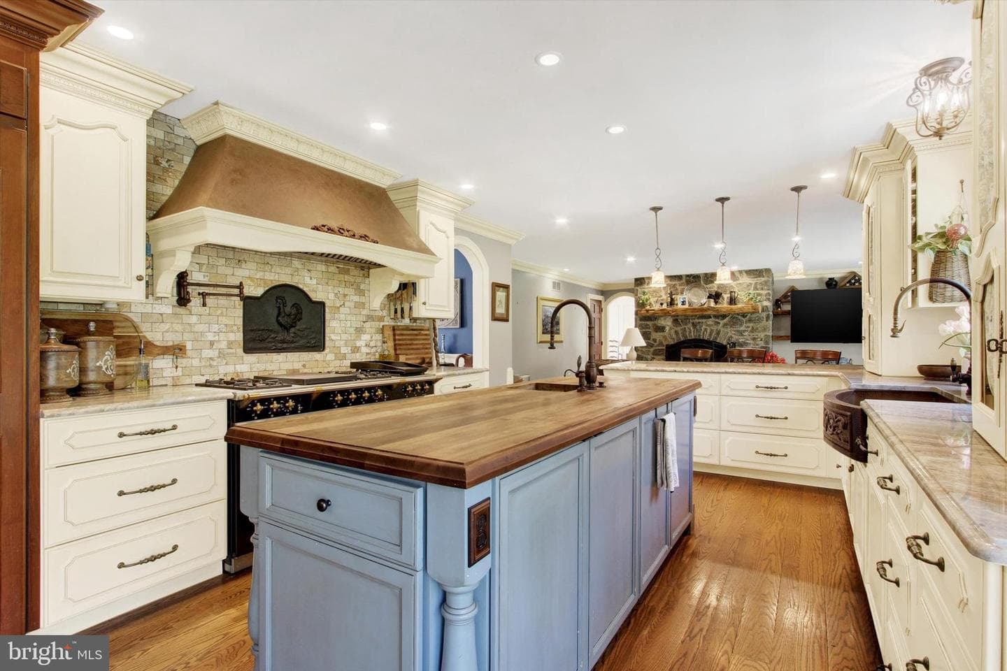 2065 Youngs Road photo 19