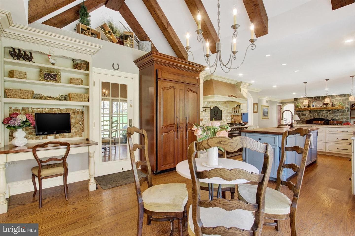 2065 Youngs Road photo 24
