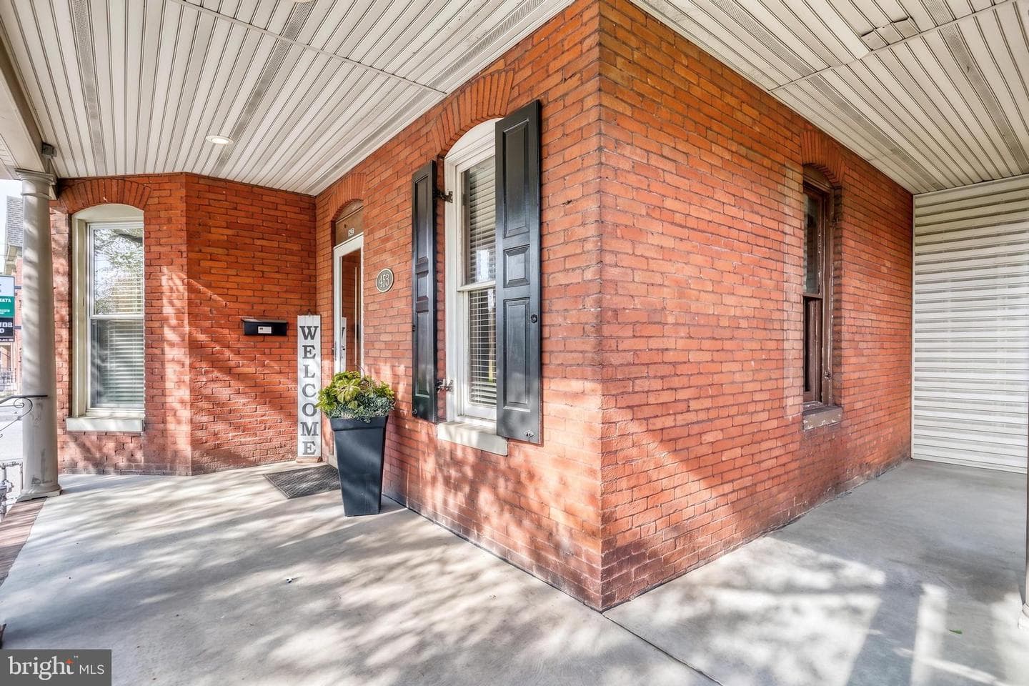 453 Carlisle Street photo 6